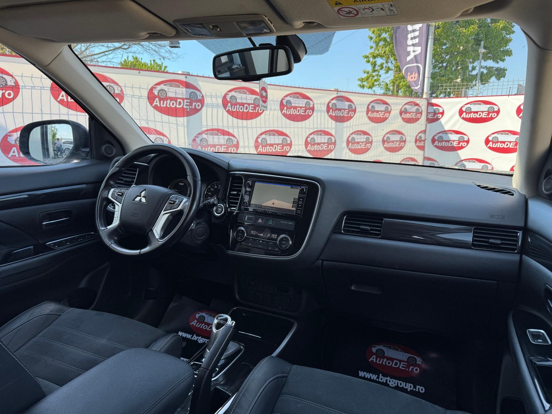 Mitsubishi-Outlander