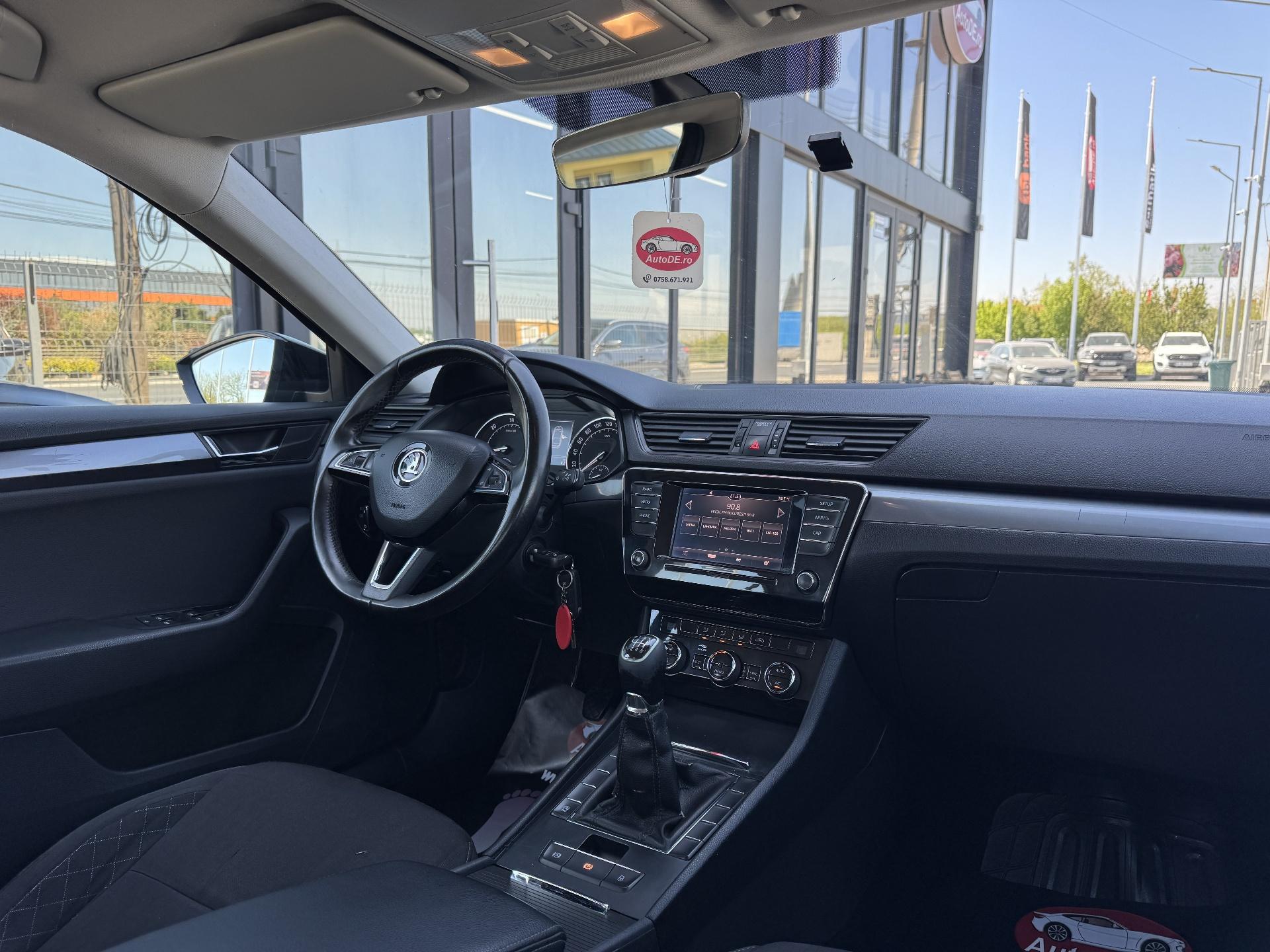 Skoda-Superb