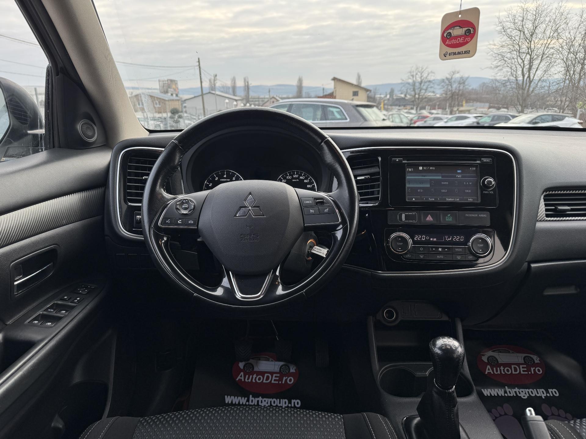 Mitsubishi-Outlander