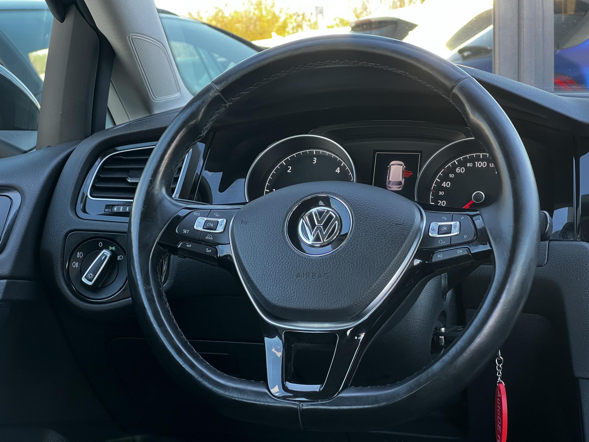 Volkswagen-Golf
