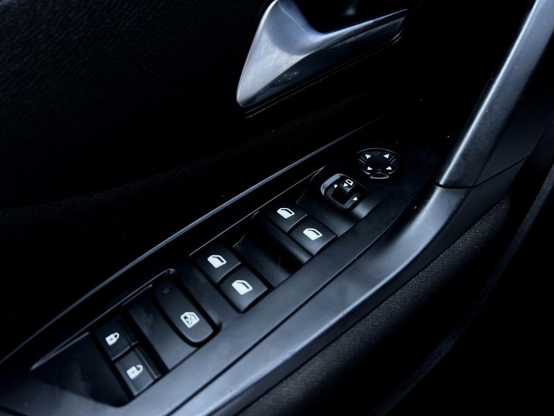 Car Thumb