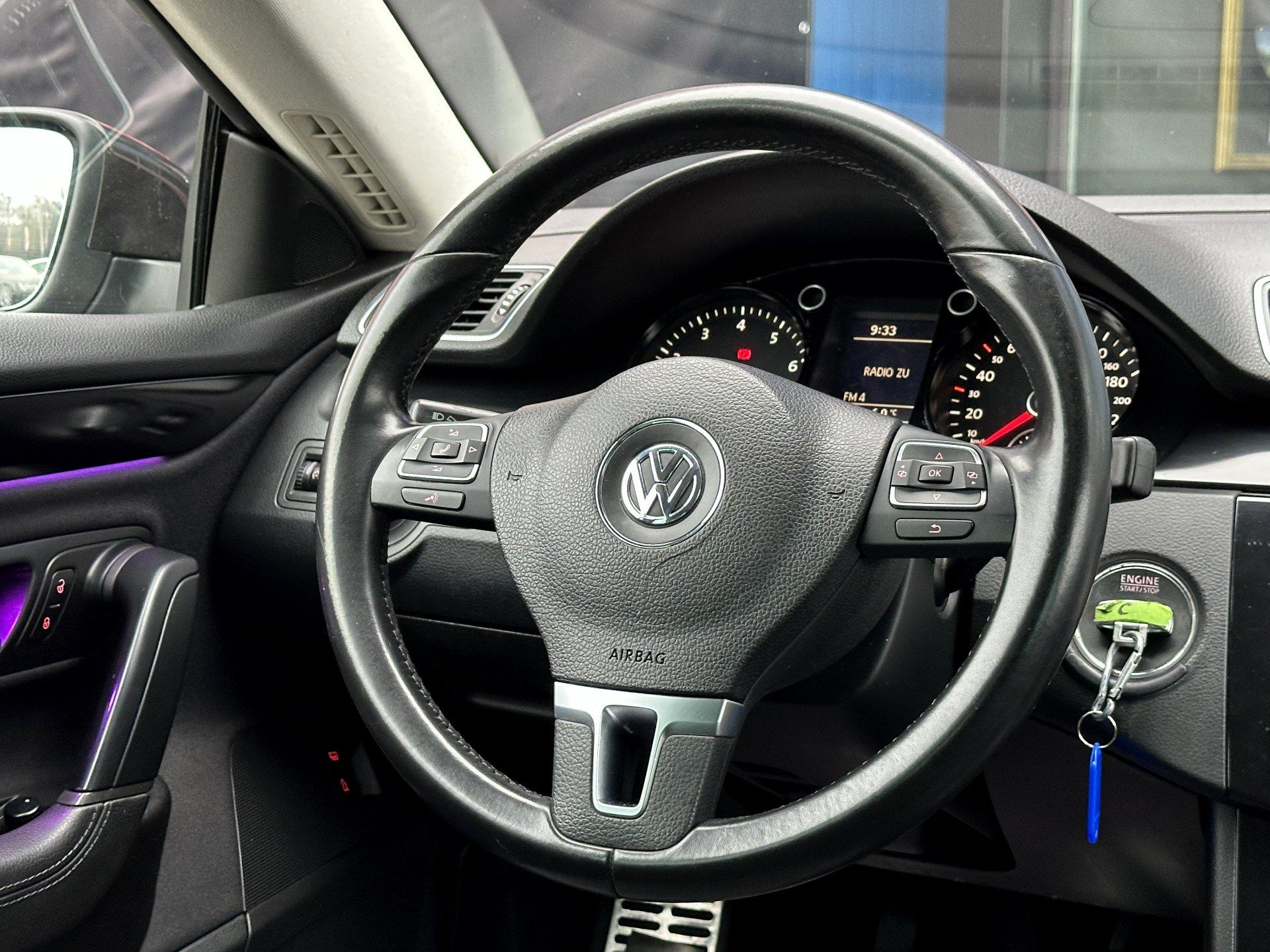 Volkswagen-Passat CC