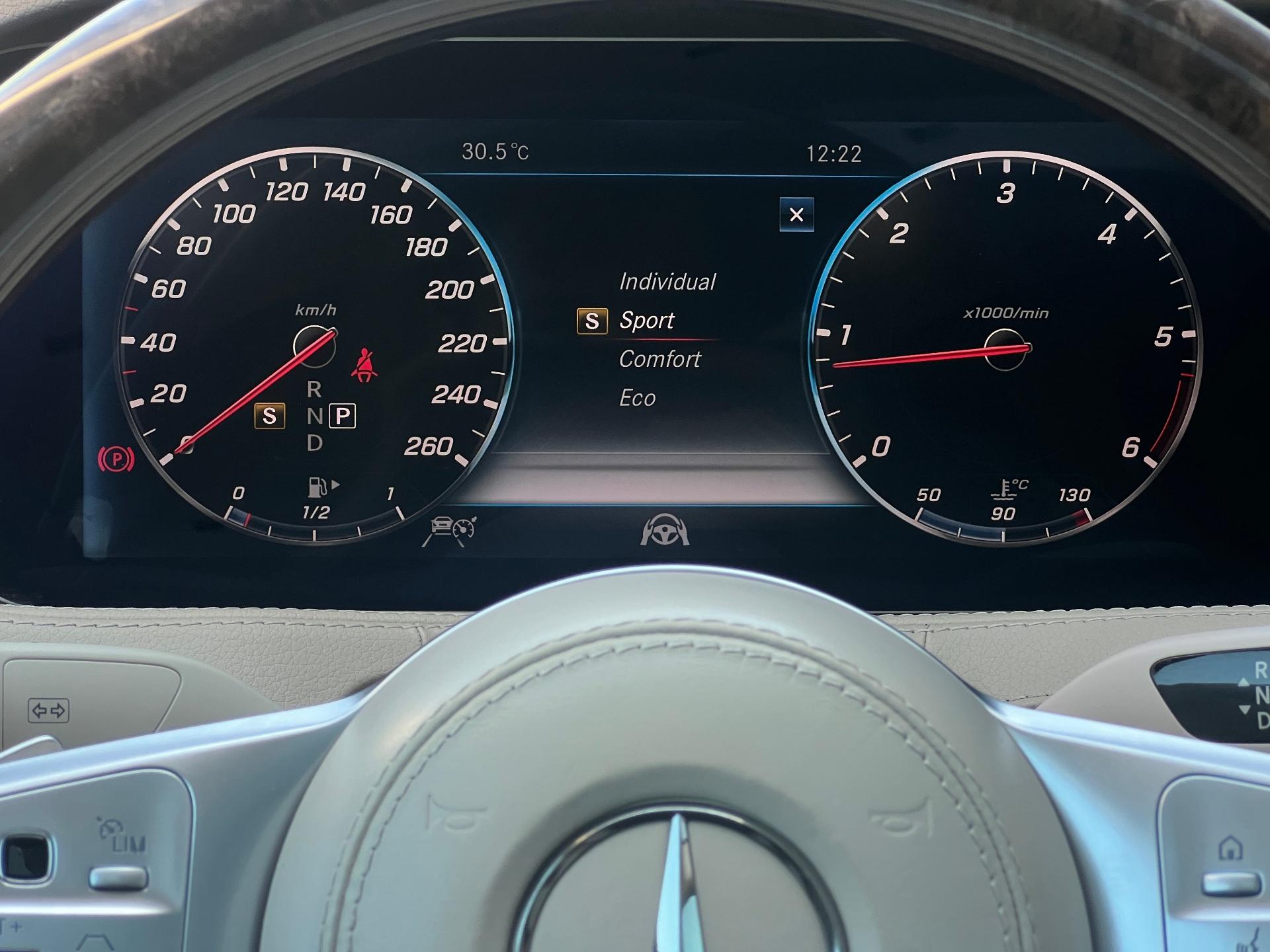Mercedes-Benz-S