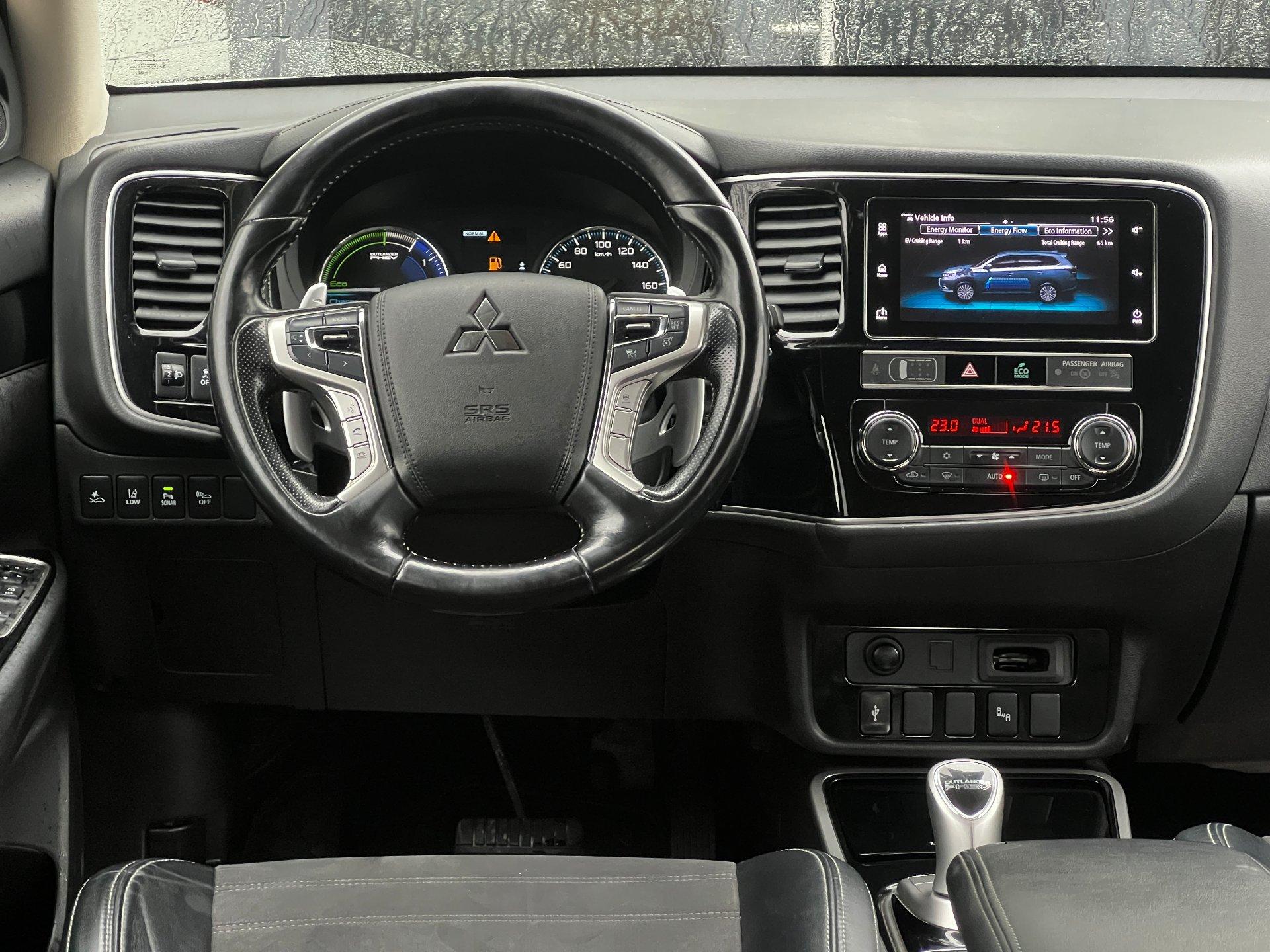 Mitsubishi-Outlander