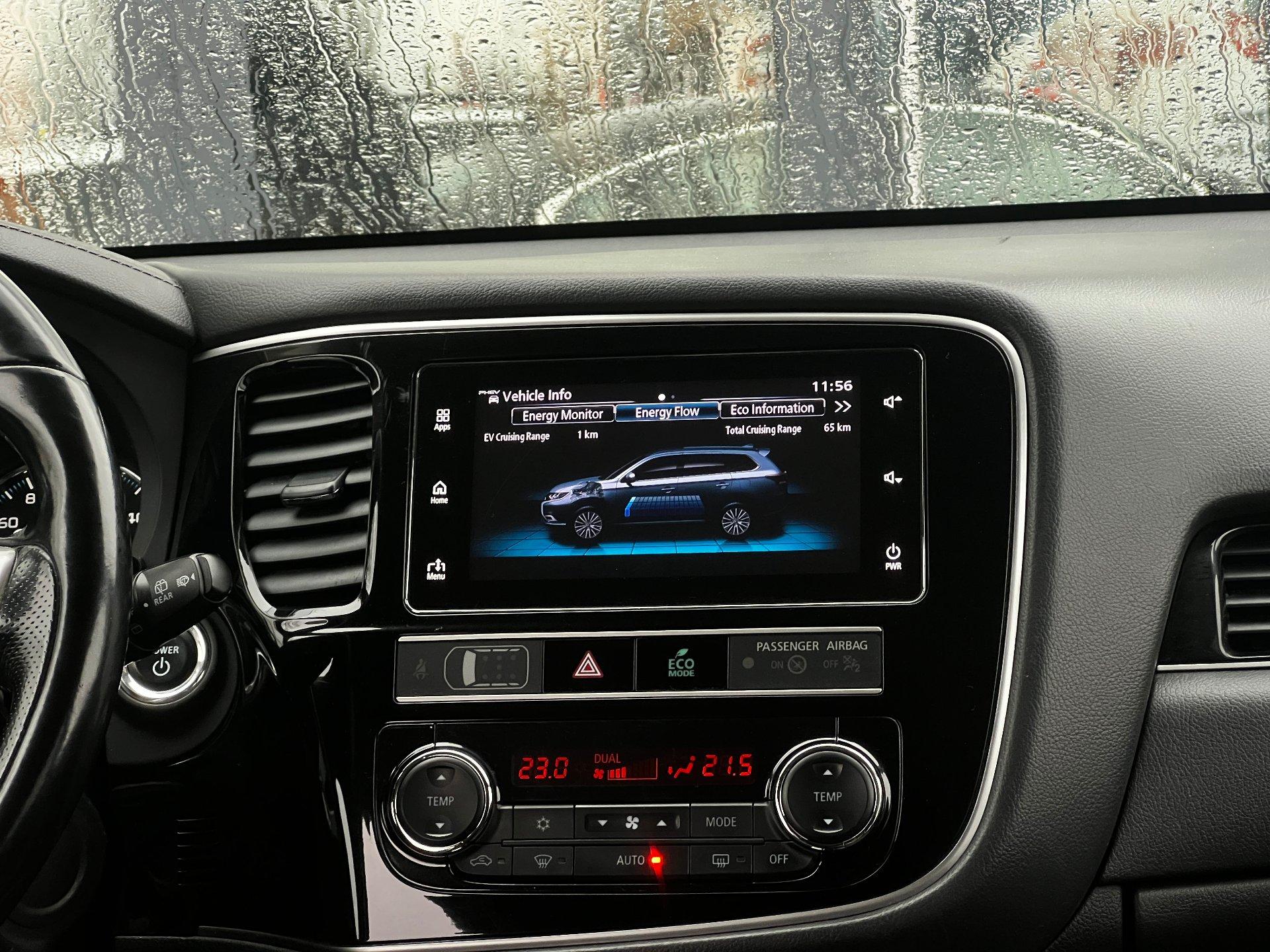 Mitsubishi-Outlander