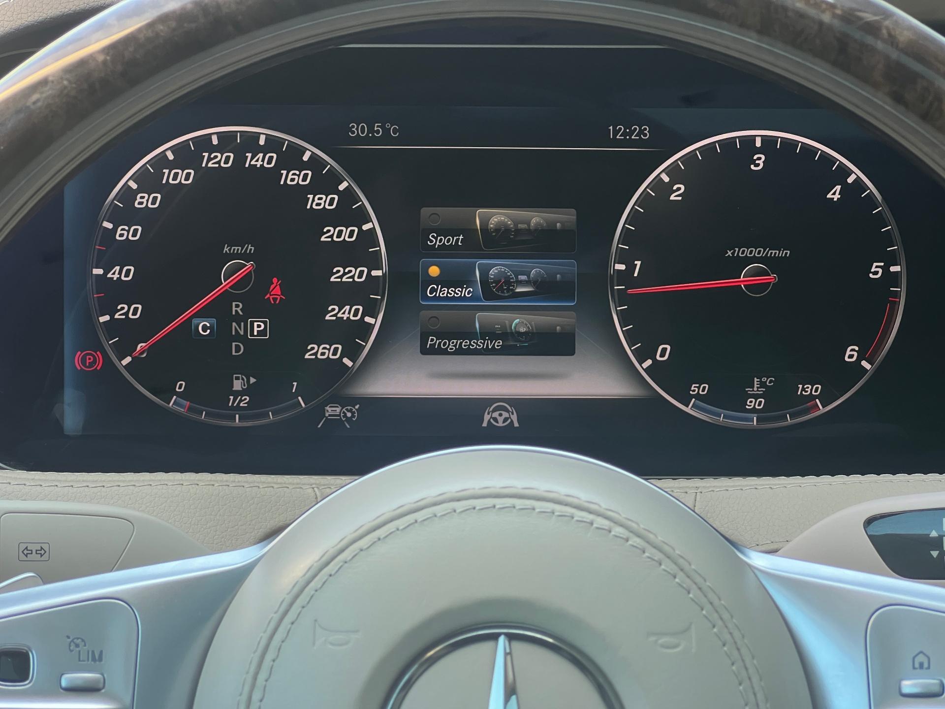 Mercedes-Benz-S