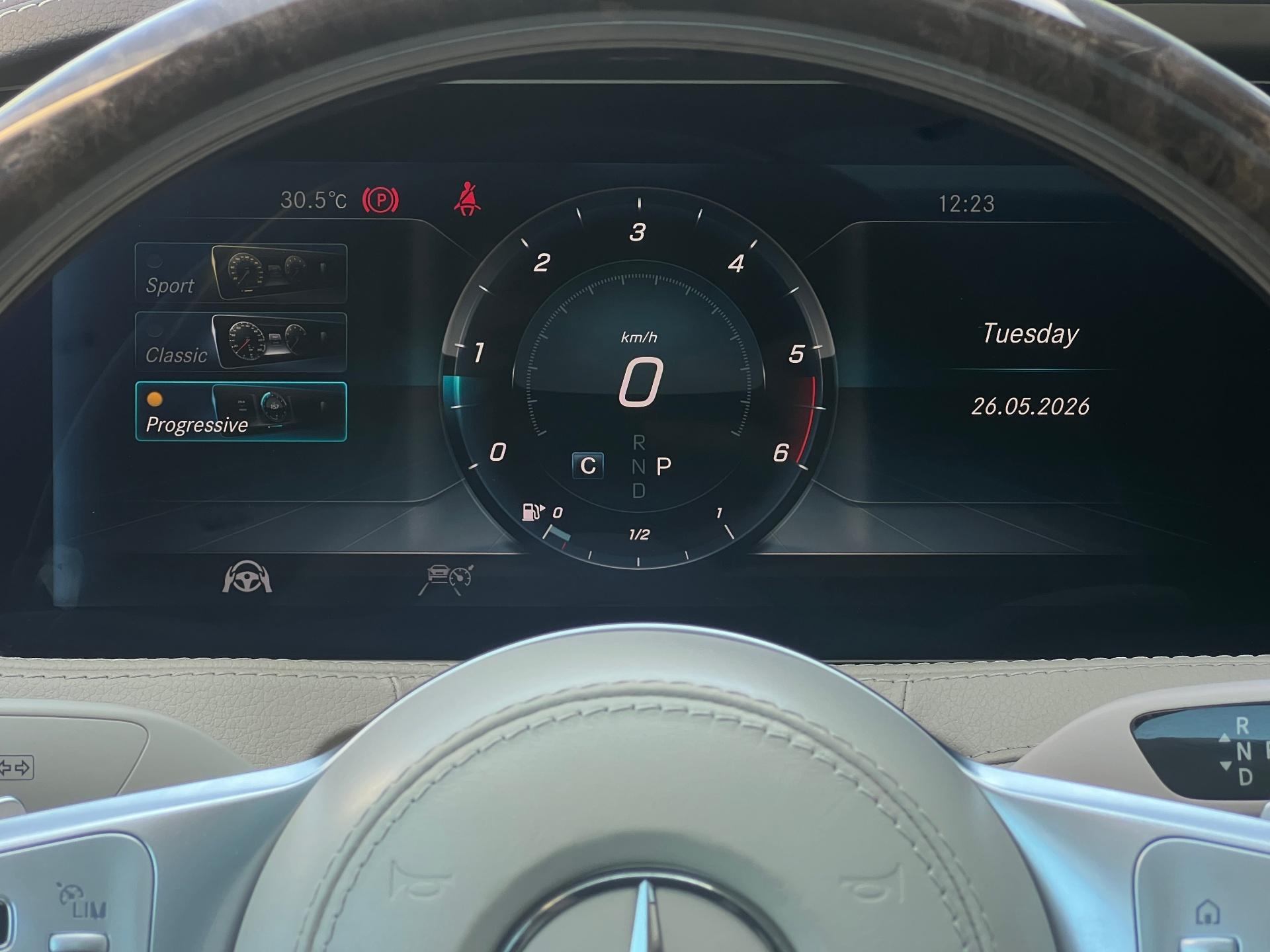 Mercedes-Benz-S