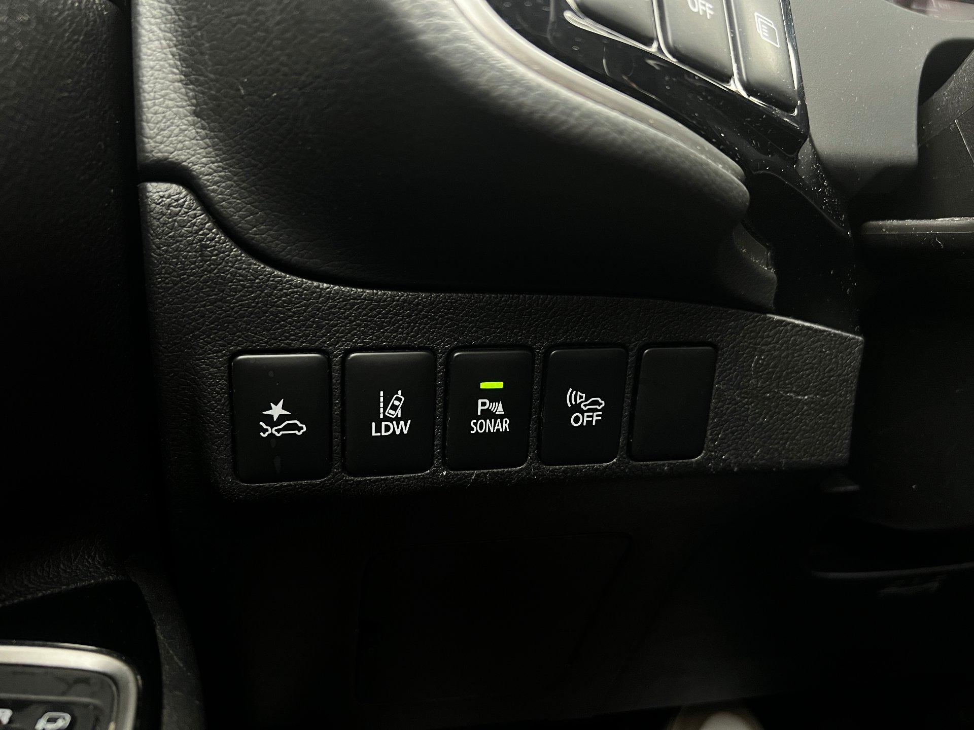 Mitsubishi-Outlander