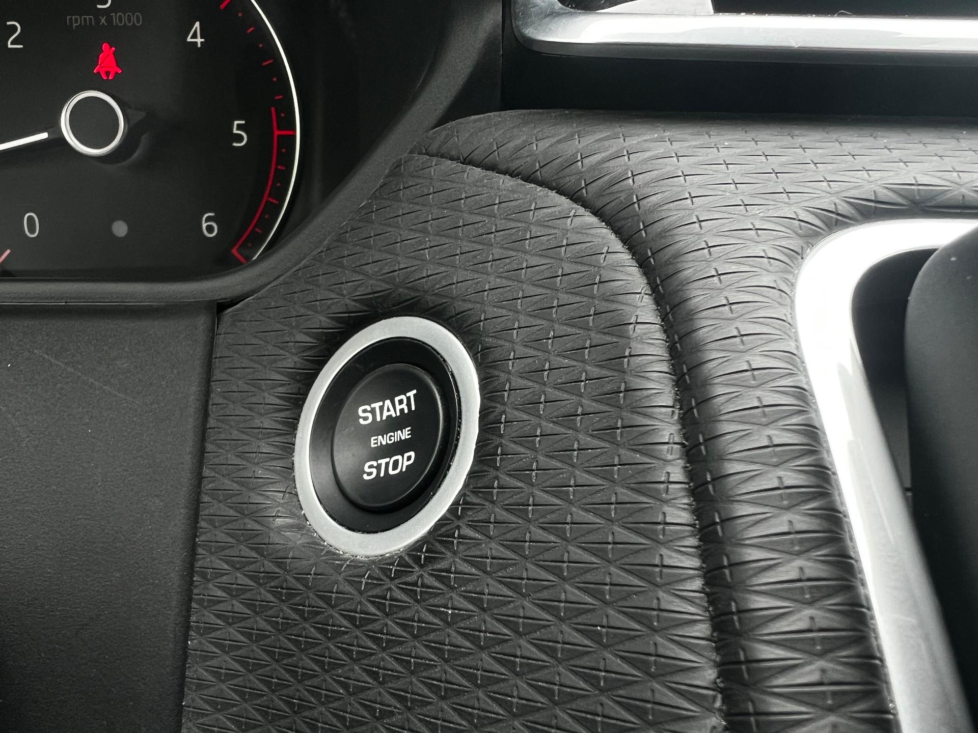 Land Rover-Range Rover Velar