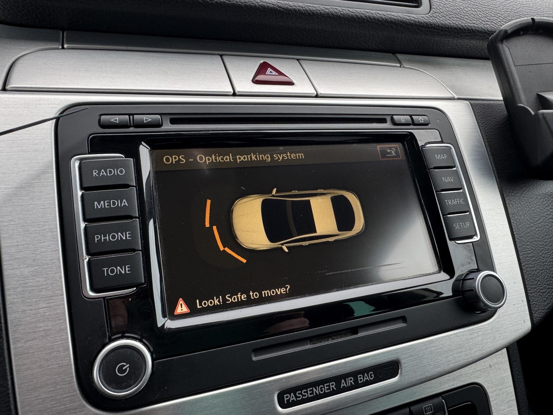 Volkswagen-Passat CC