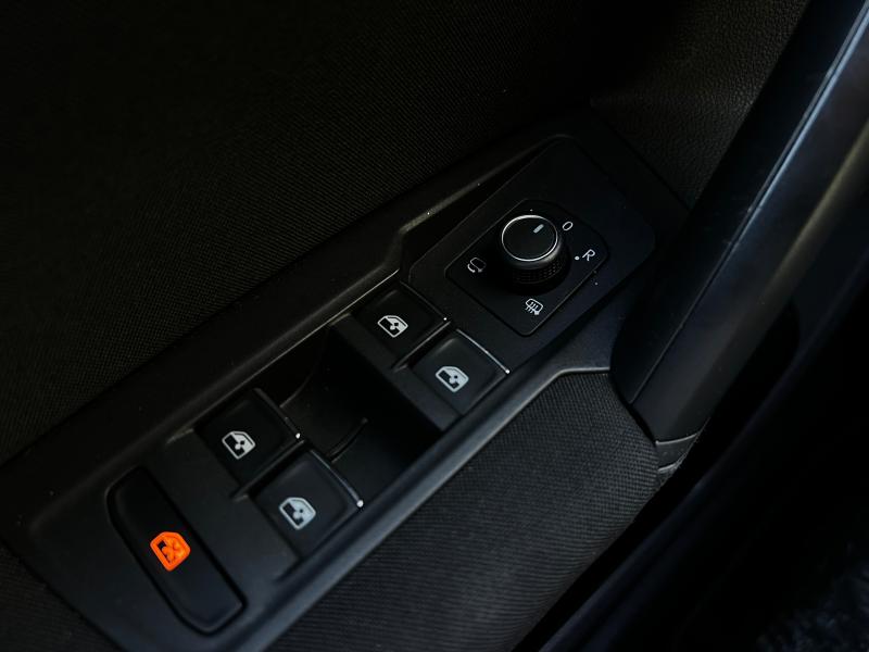Car Thumb