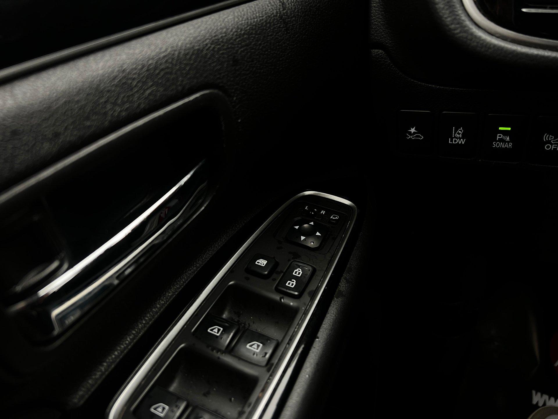 Mitsubishi-Outlander