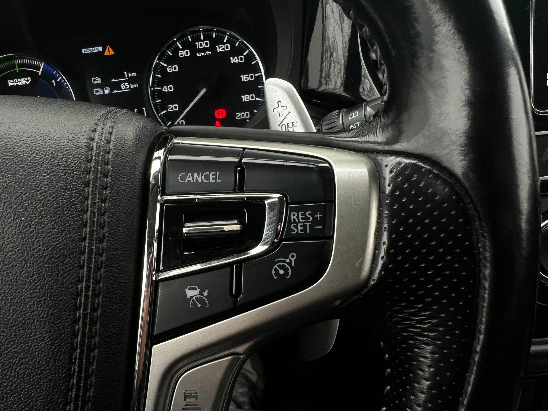 Mitsubishi-Outlander