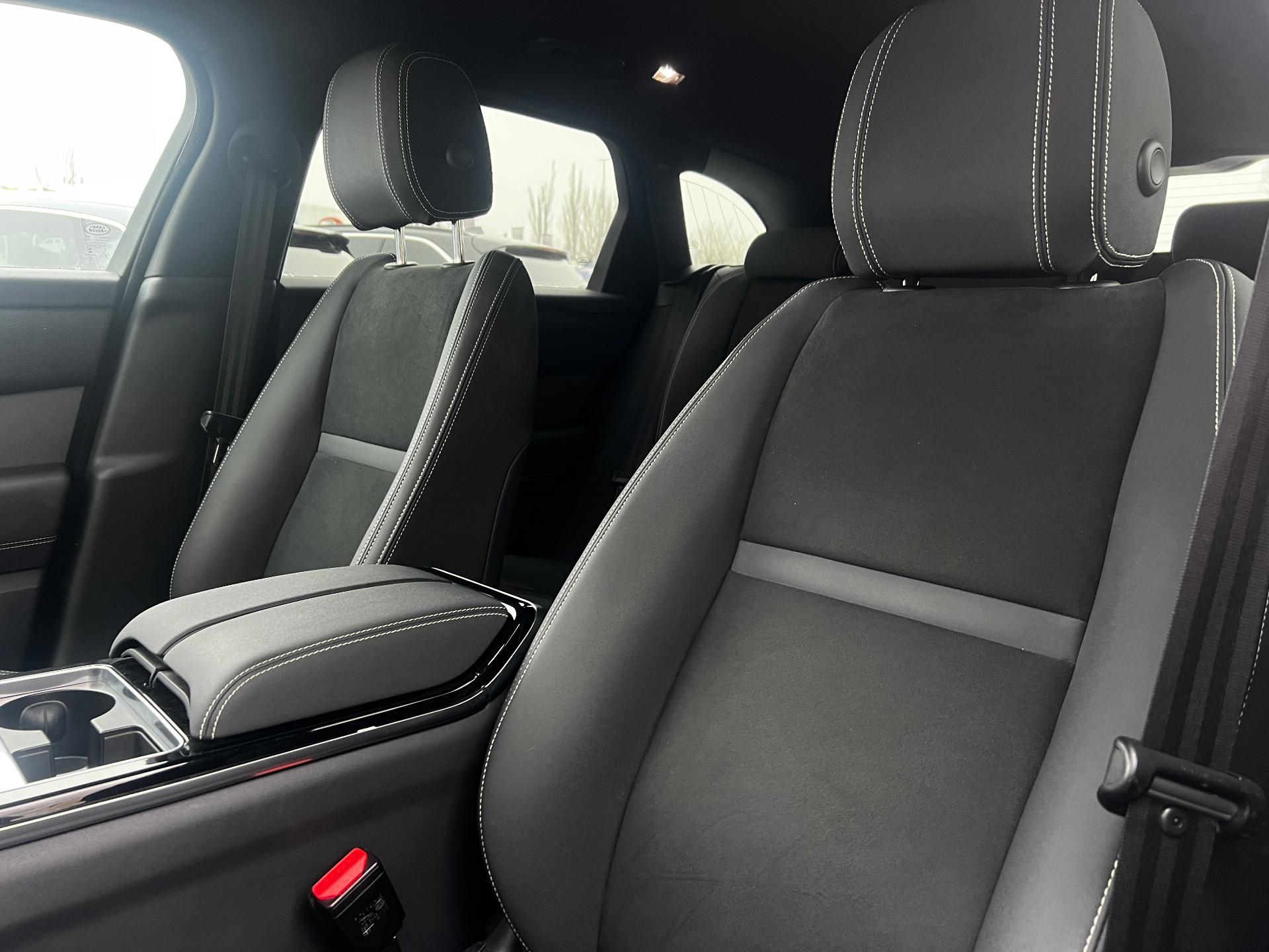 Land Rover-Range Rover Velar