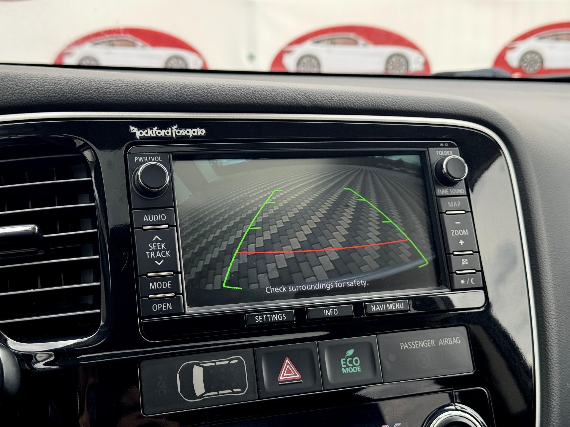 Mitsubishi-Outlander