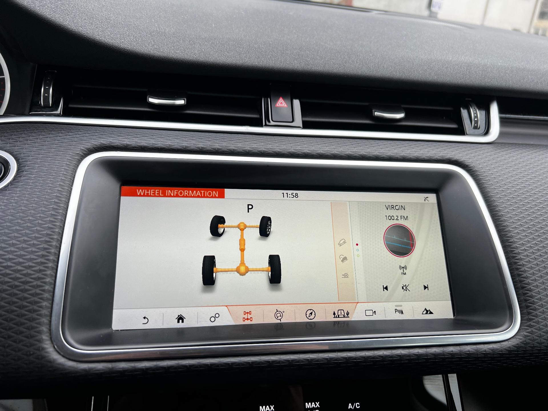 Land Rover-Range Rover Evoque