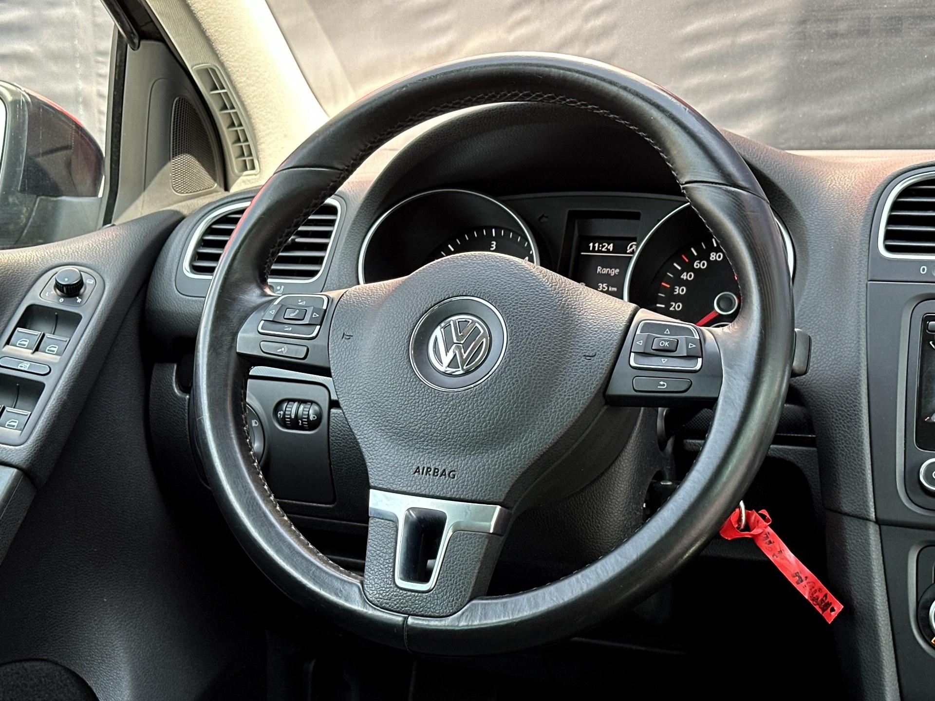 Volkswagen-Golf