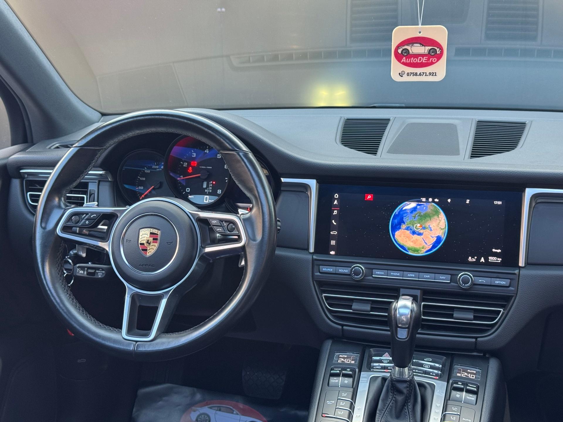 Porsche-Macan