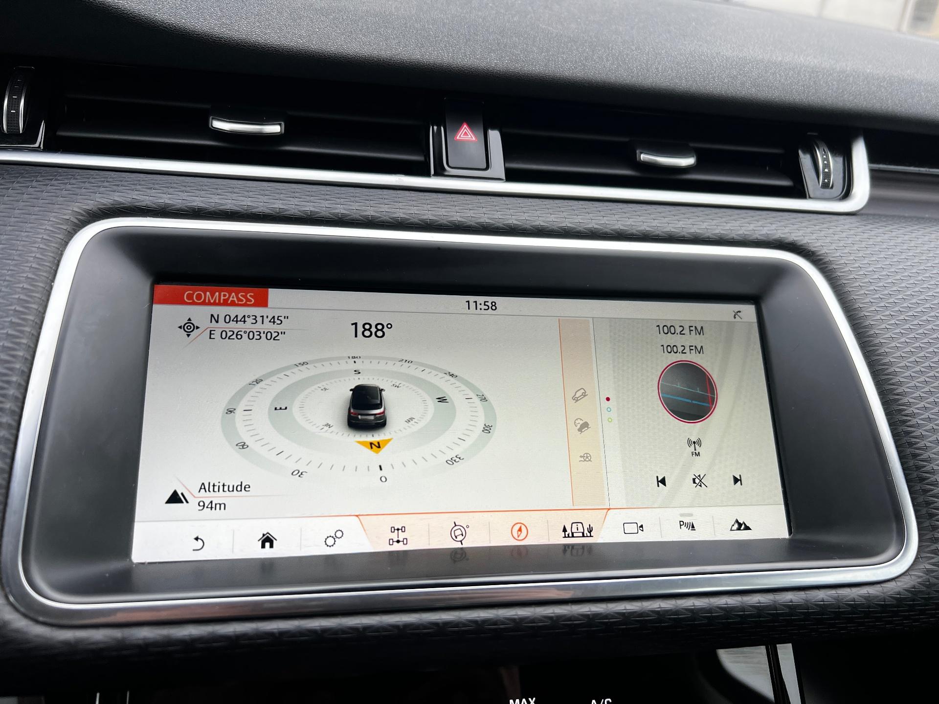 Land Rover-Range Rover Evoque