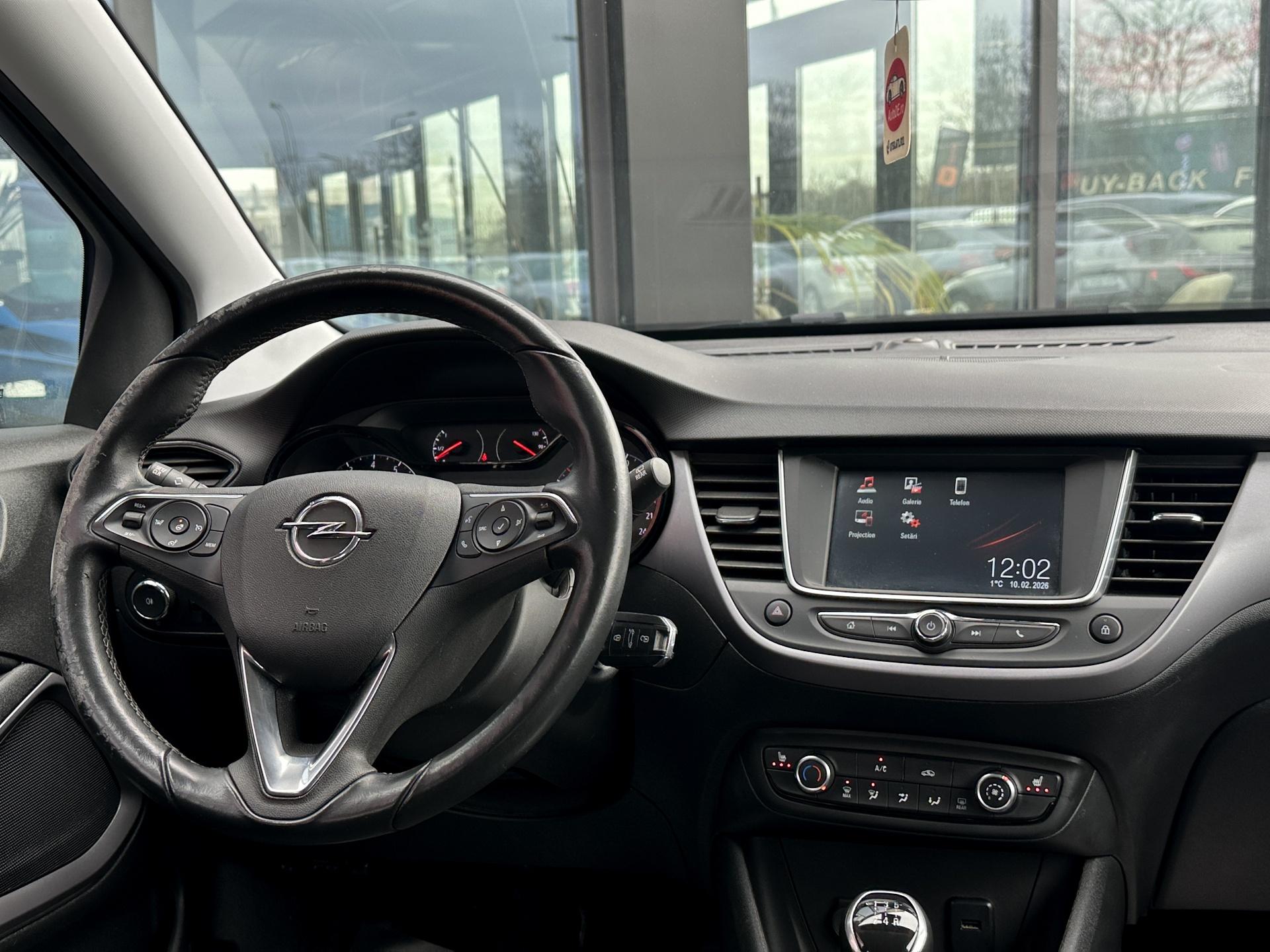 Opel-Crossland X