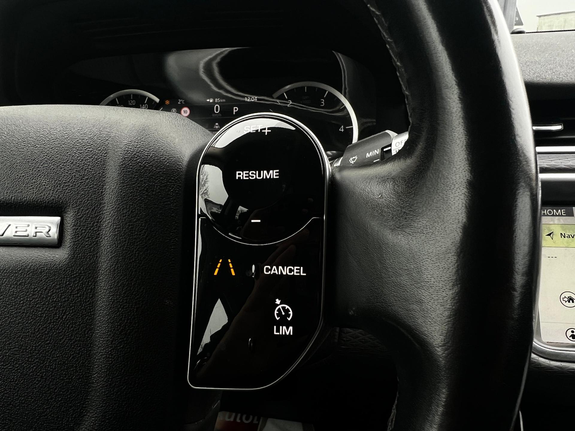 Land Rover-Range Rover Evoque