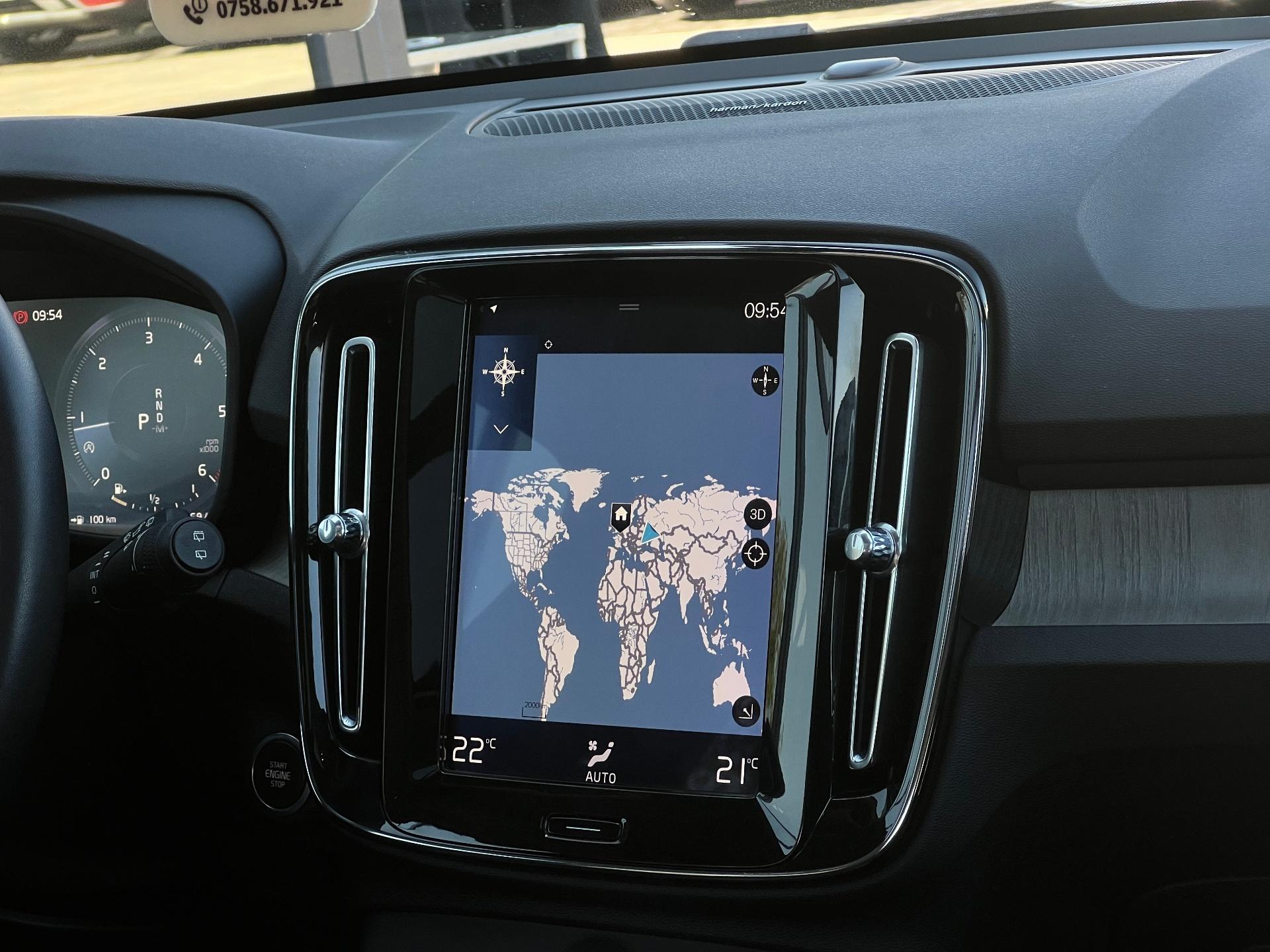 Volvo-XC 40