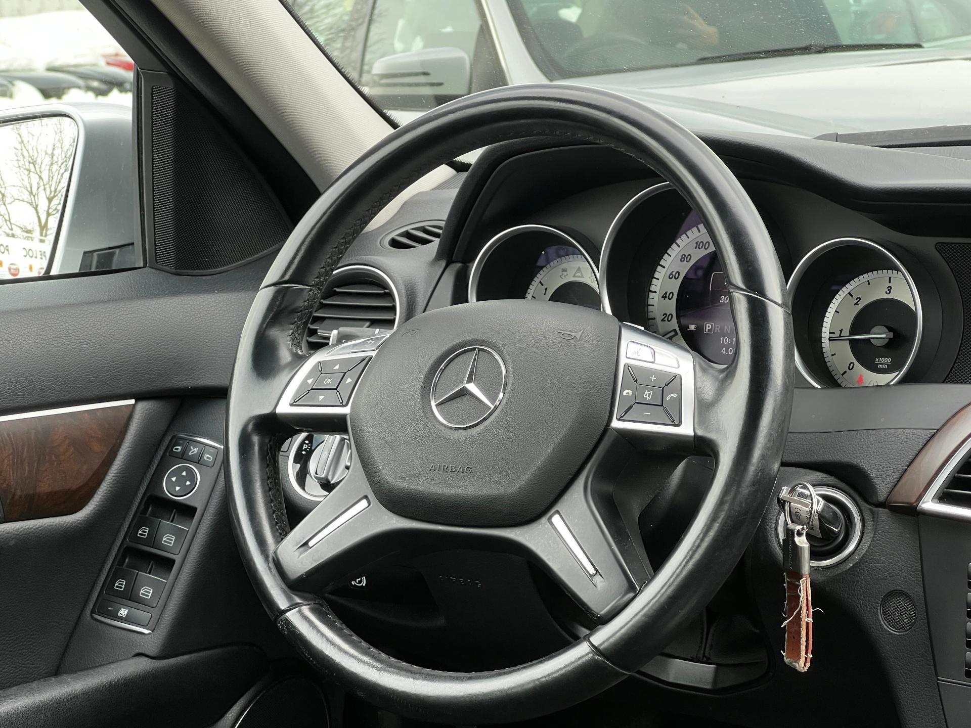Mercedes-Benz-C