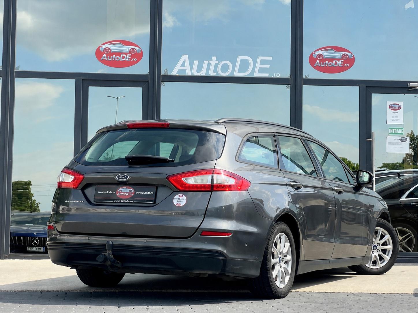 Ford-Mondeo