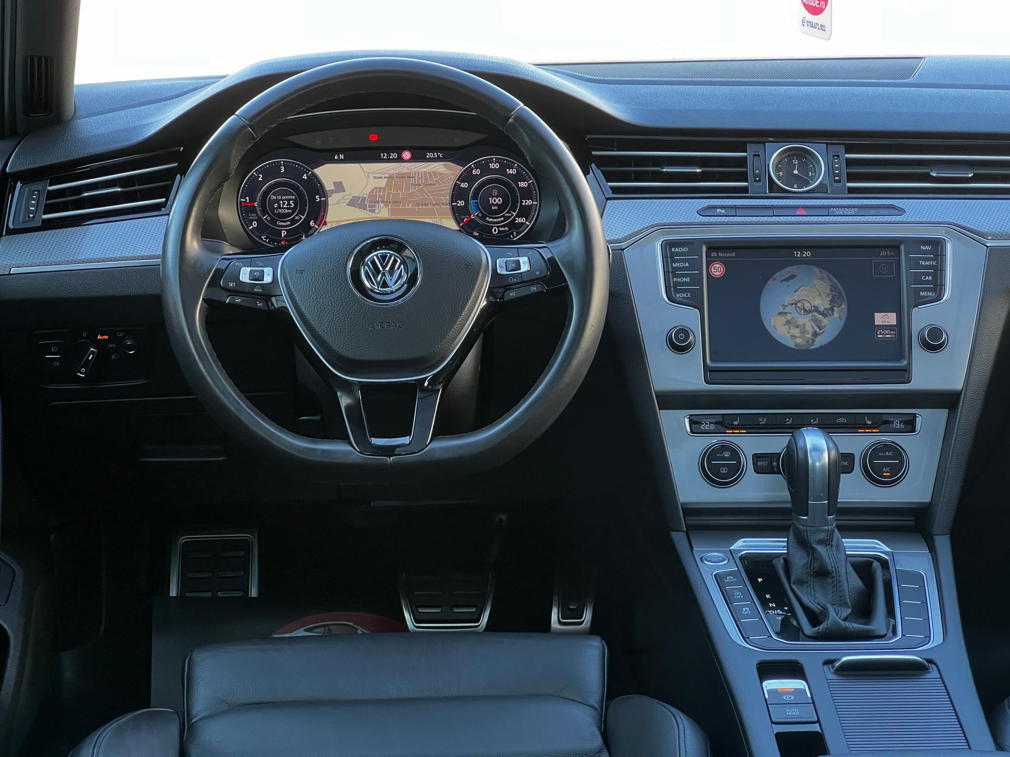Volkswagen-Passat Alltrack