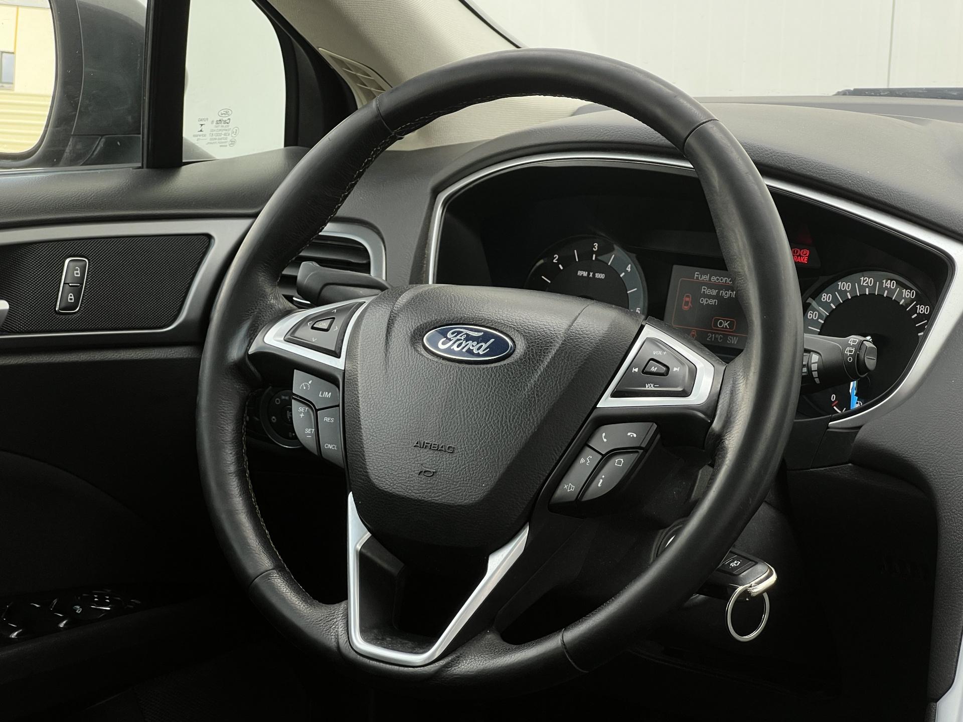 Ford-Mondeo