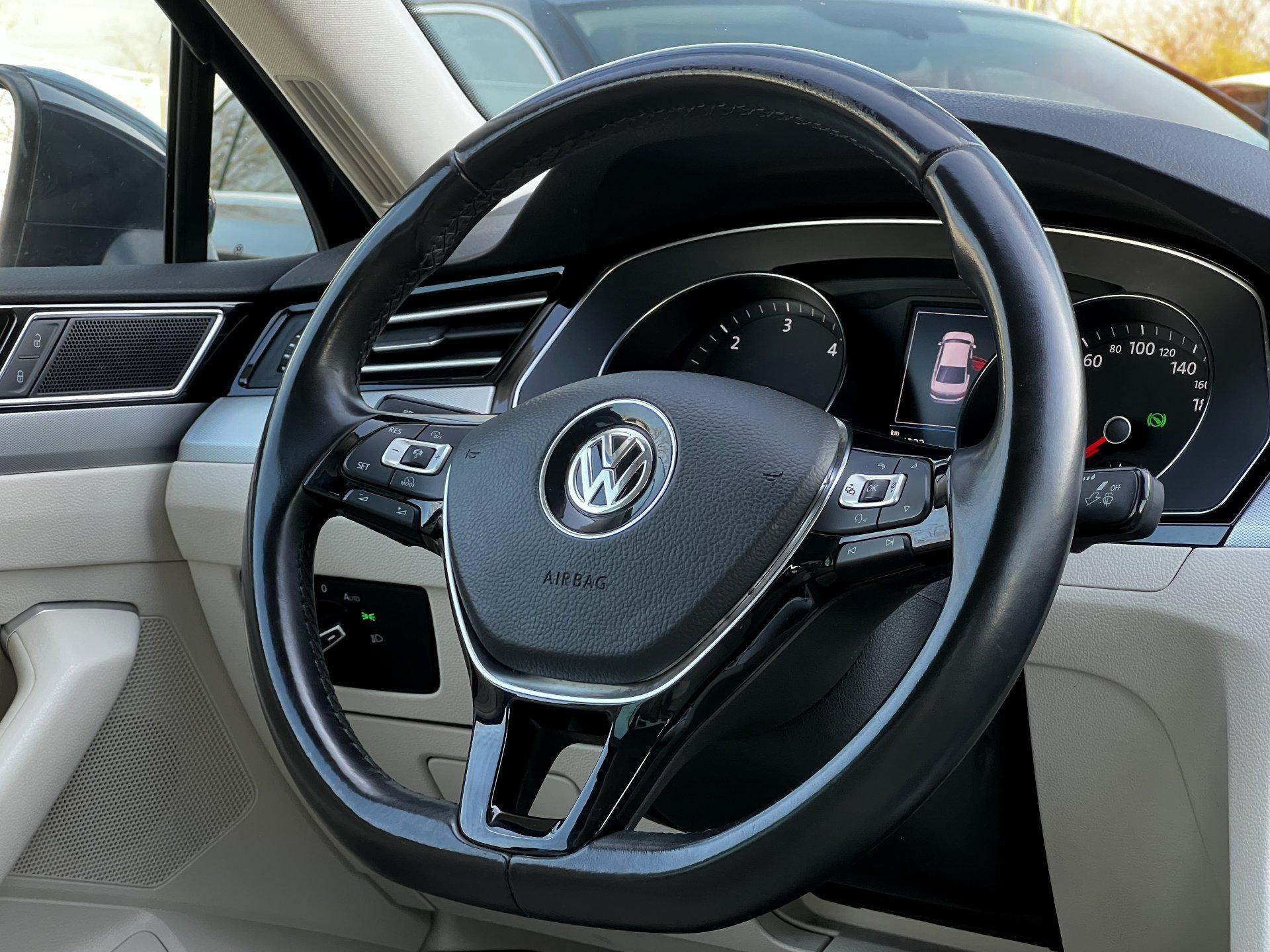 Volkswagen-Passat