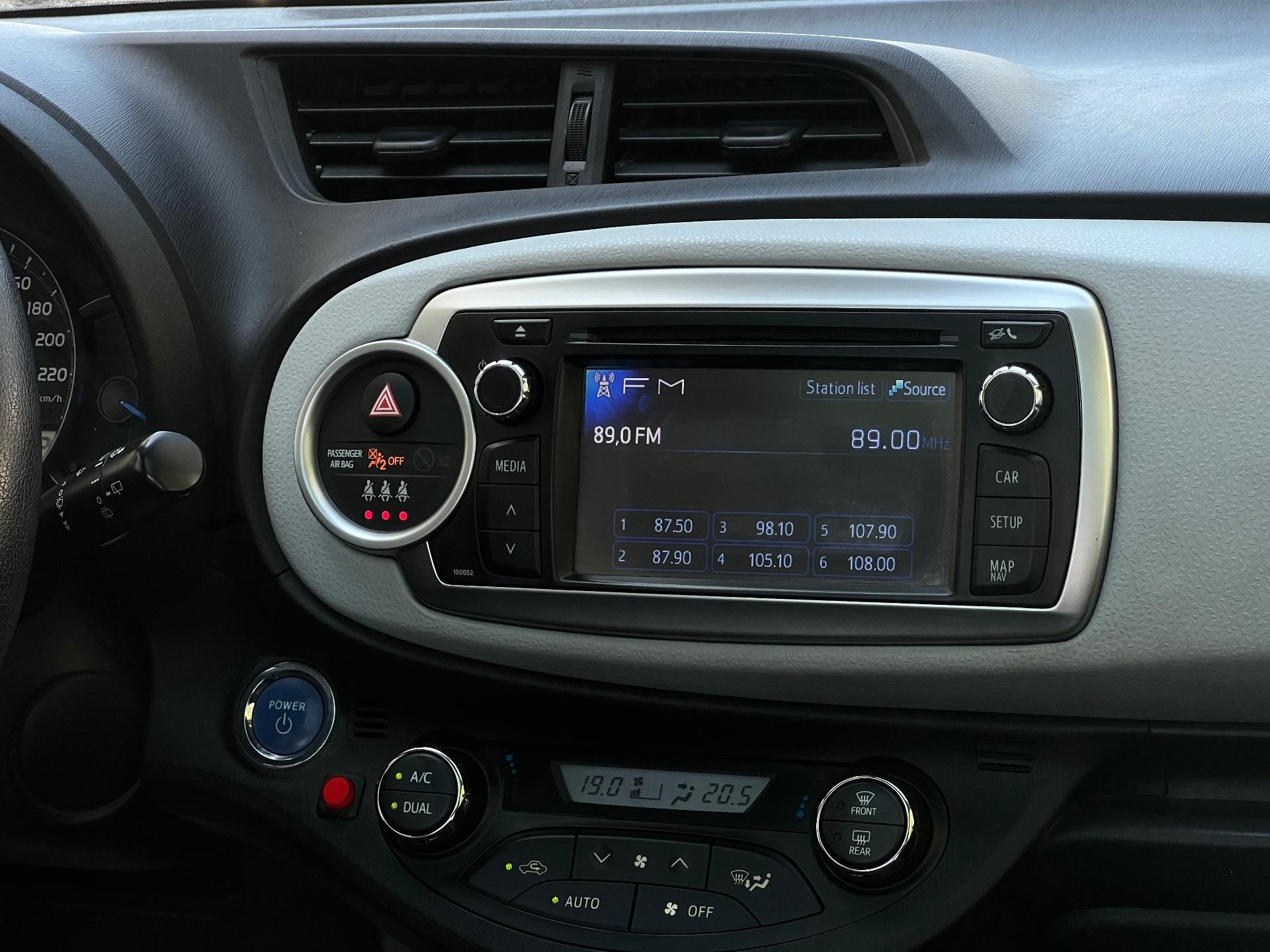 Toyota-Yaris