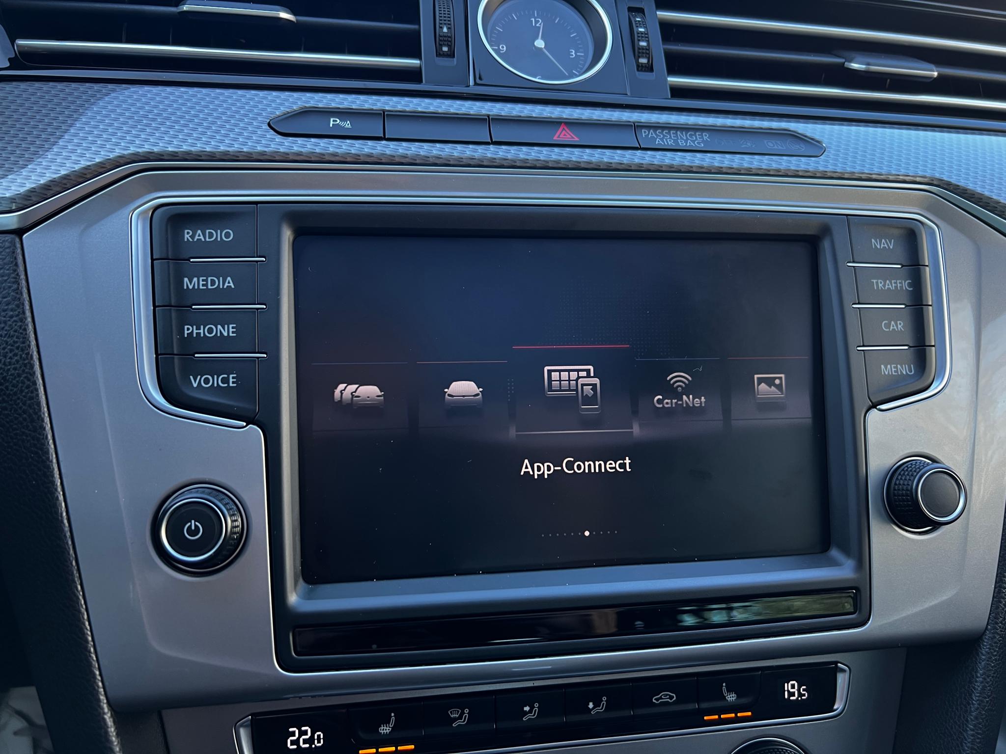 Volkswagen-Passat Alltrack