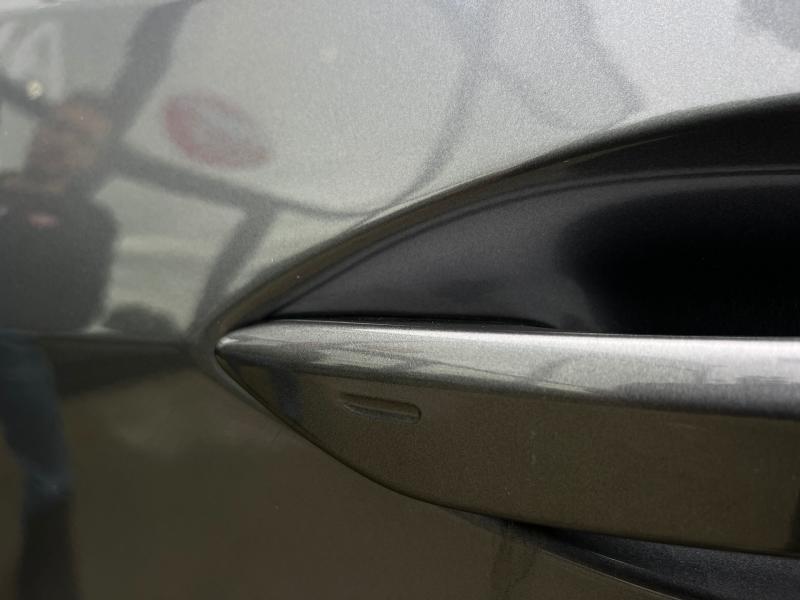 Car Thumb
