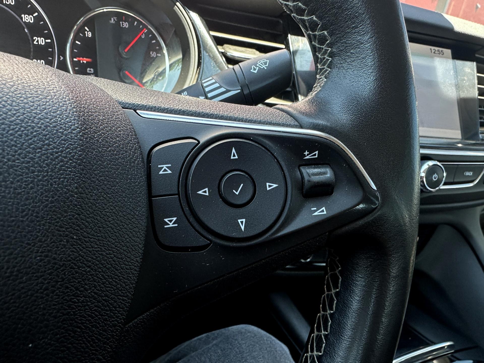Opel-Insignia
