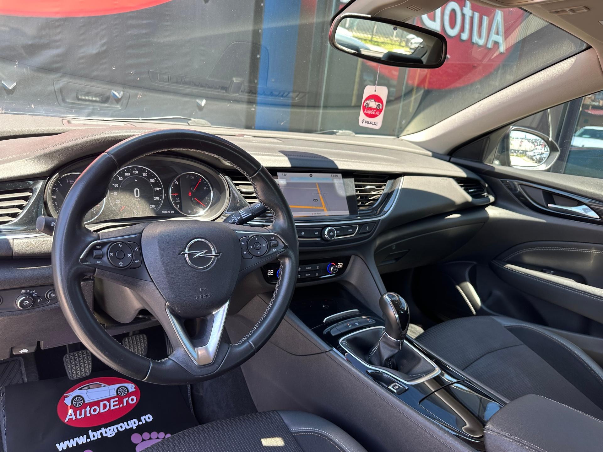 Opel-Insignia