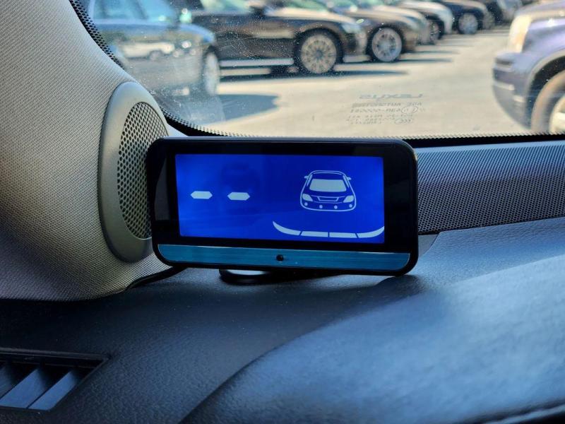 Car Thumb