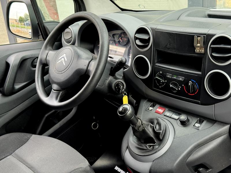 Car Thumb