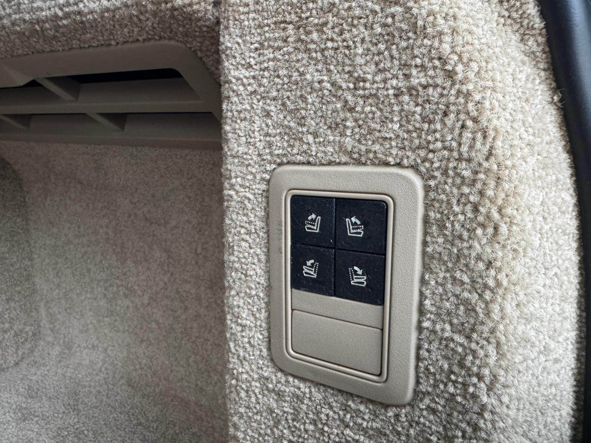 Land Rover-Range Rover Vogue