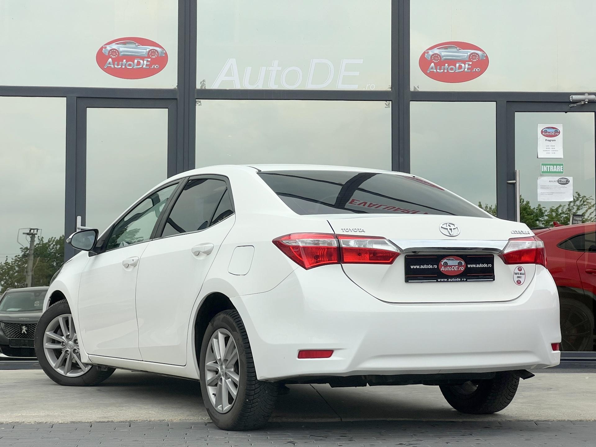 Toyota-Corolla