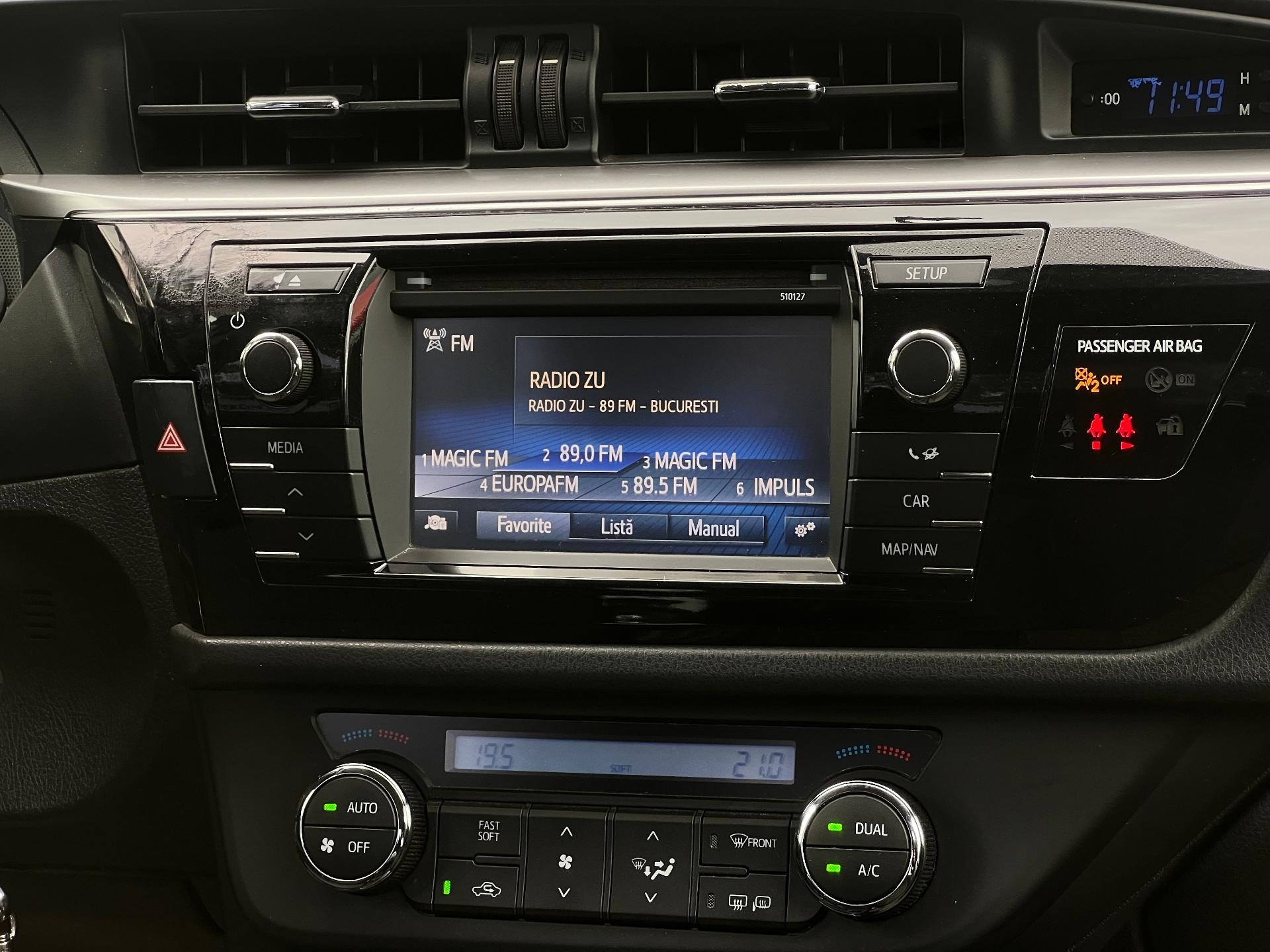 Toyota-Corolla