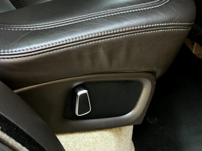 Car Thumb