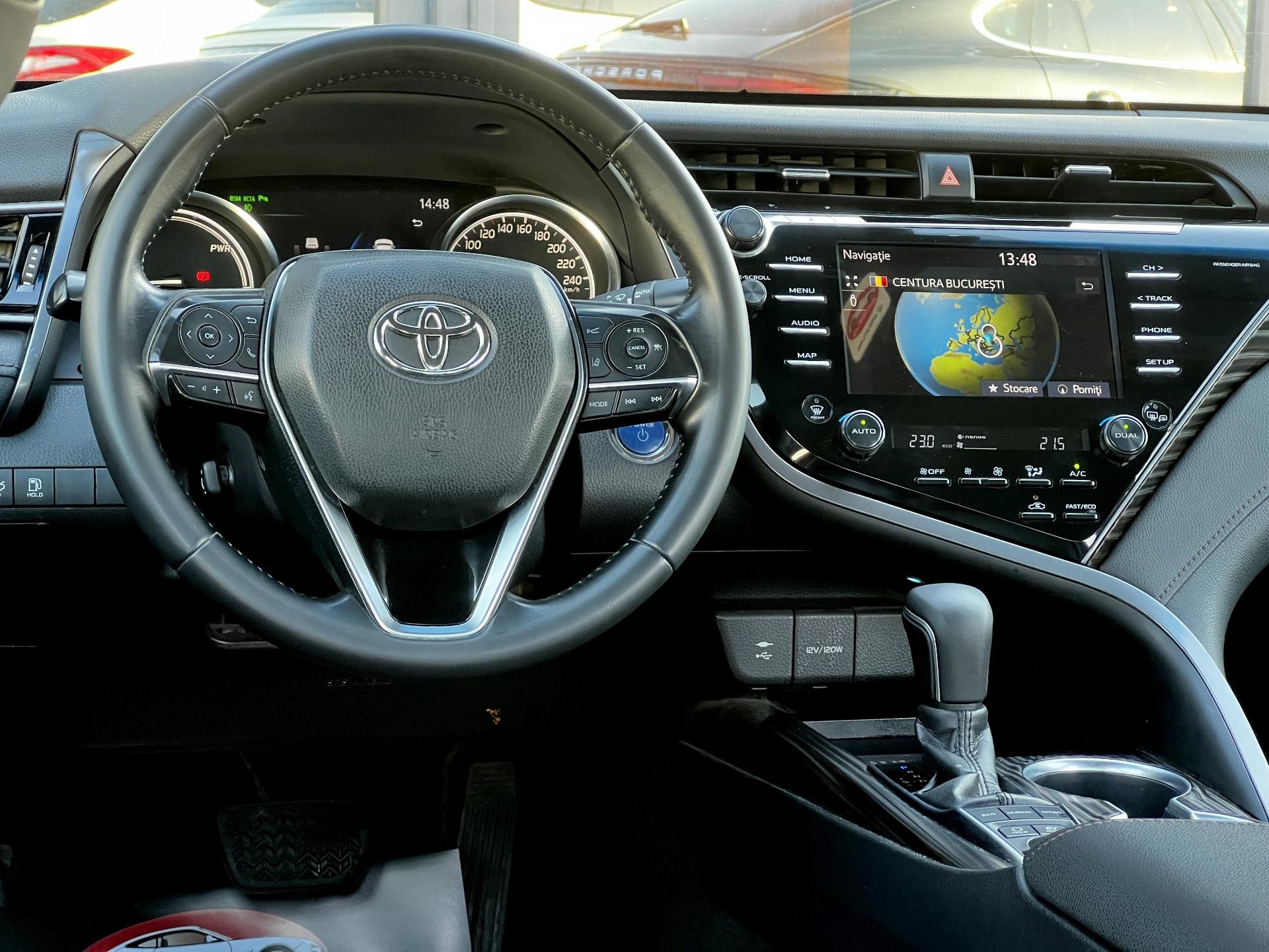 Toyota-Camry