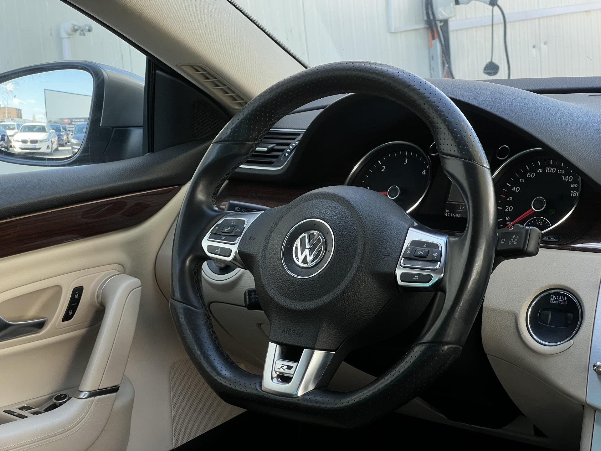 Volkswagen-Passat CC