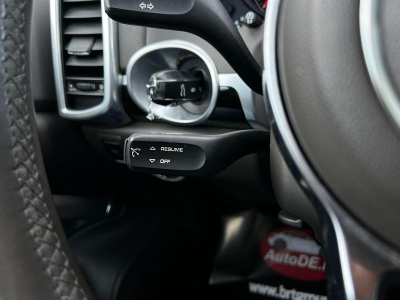 Car Thumb