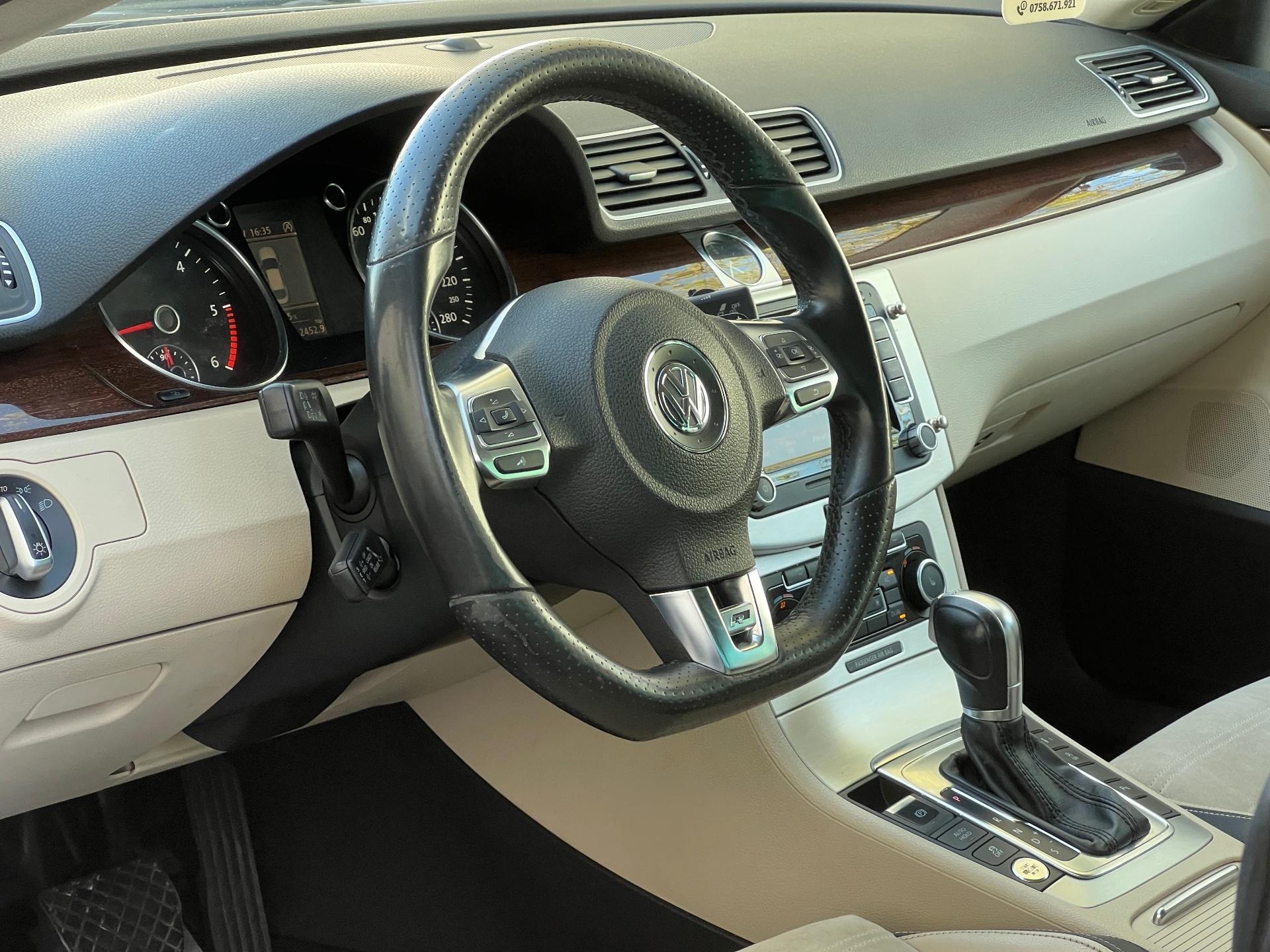 Volkswagen-Passat CC