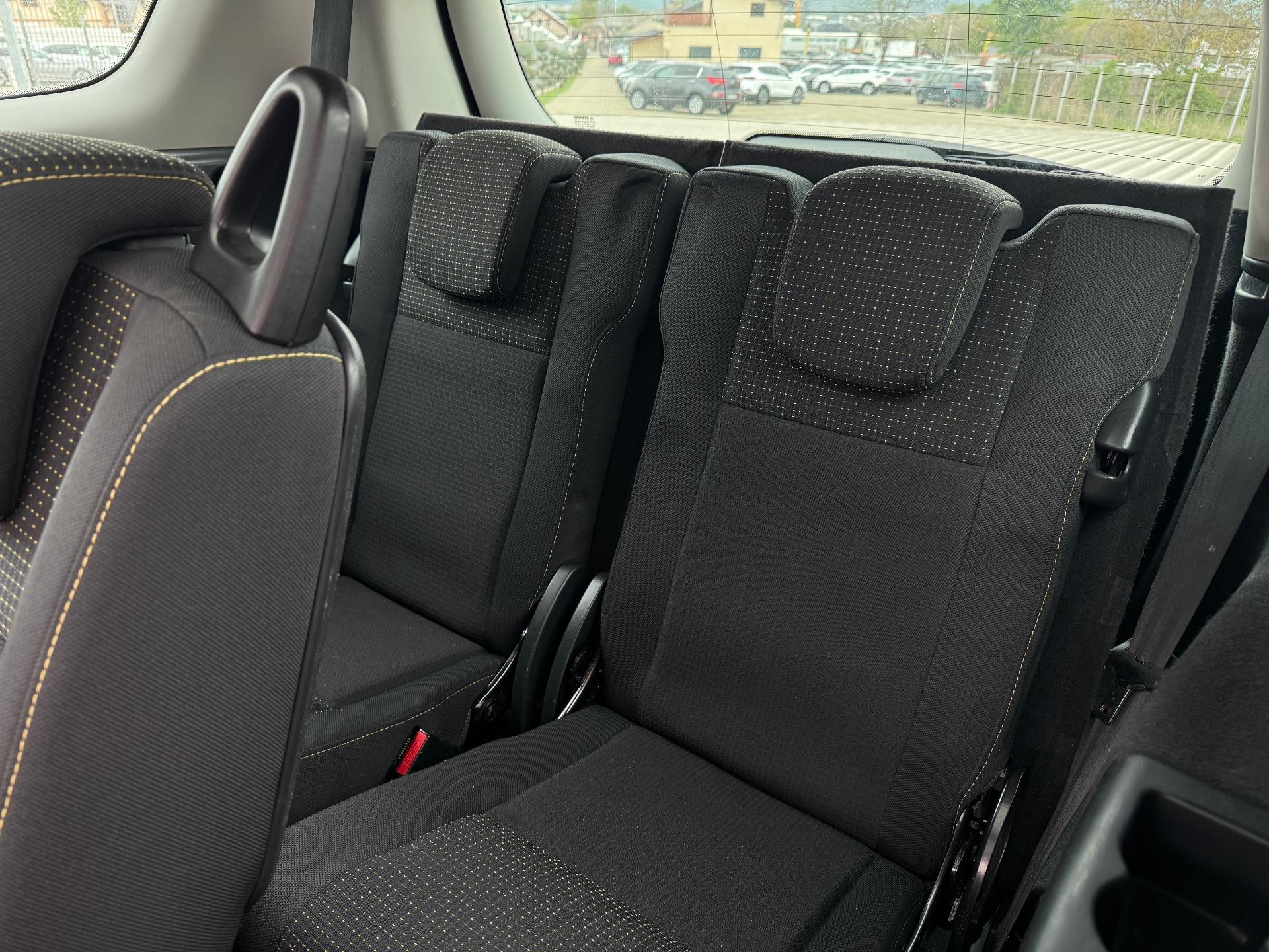 Renault-Grand Scenic