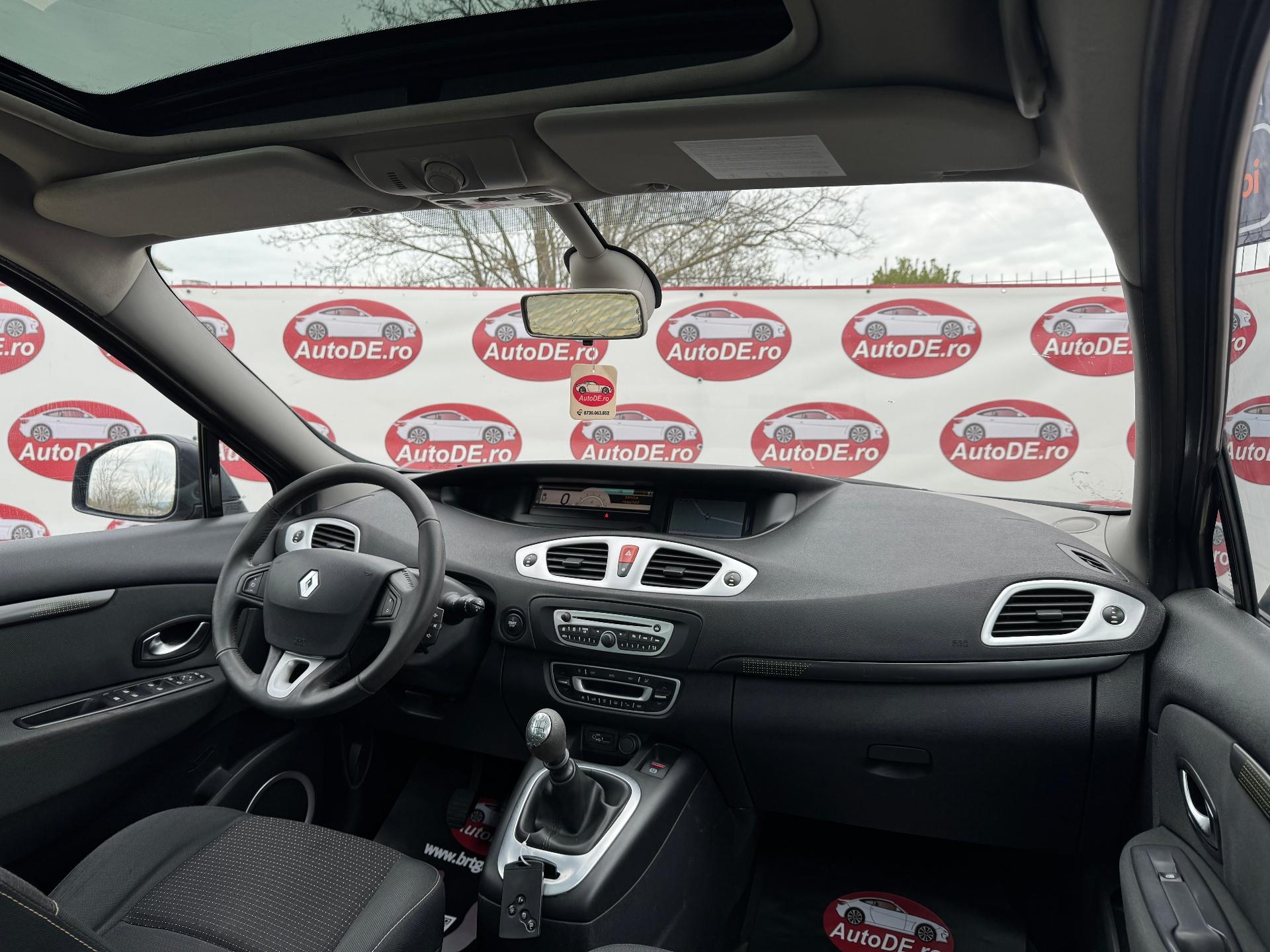 Renault-Grand Scenic