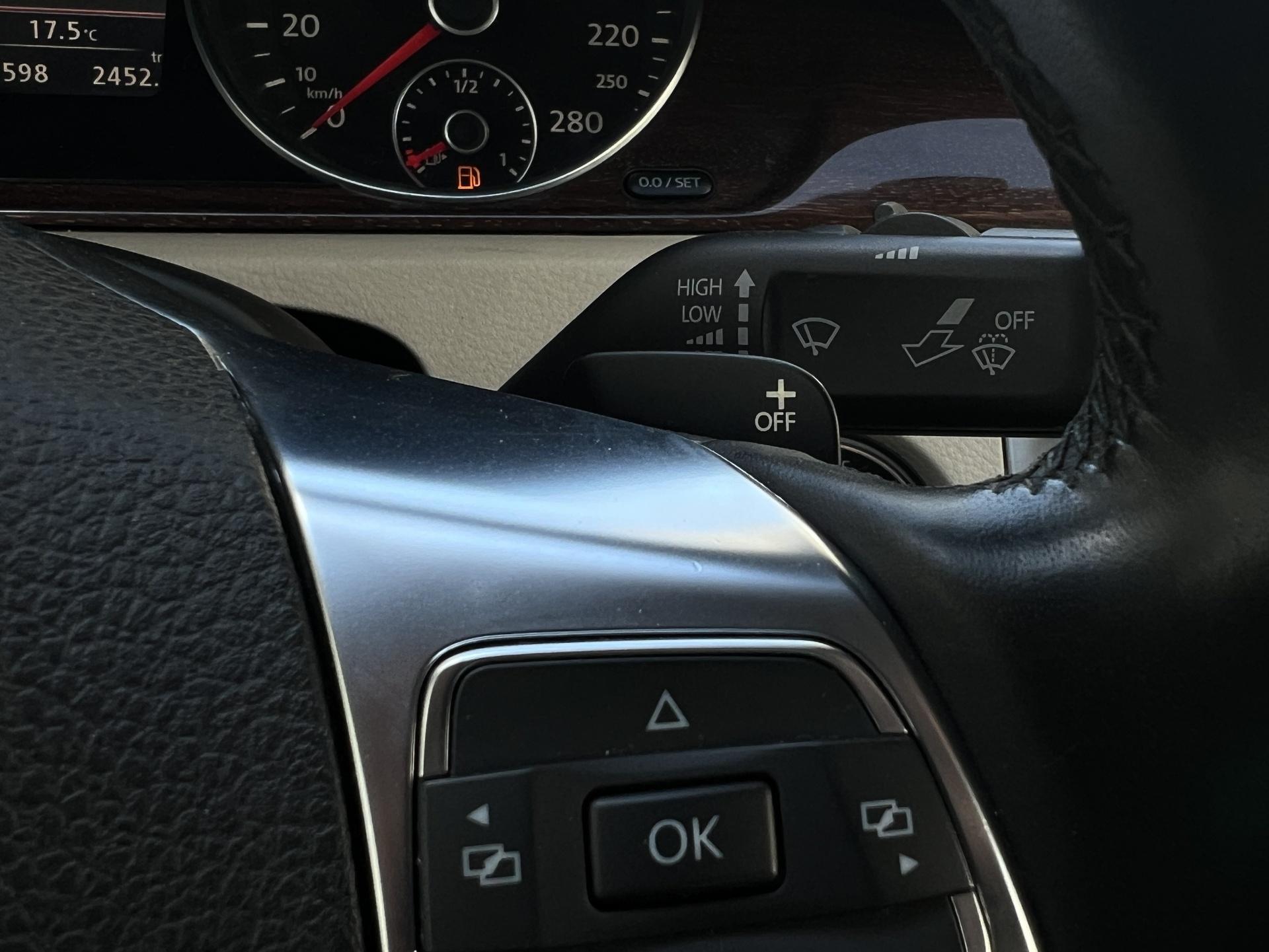 Volkswagen-Passat CC