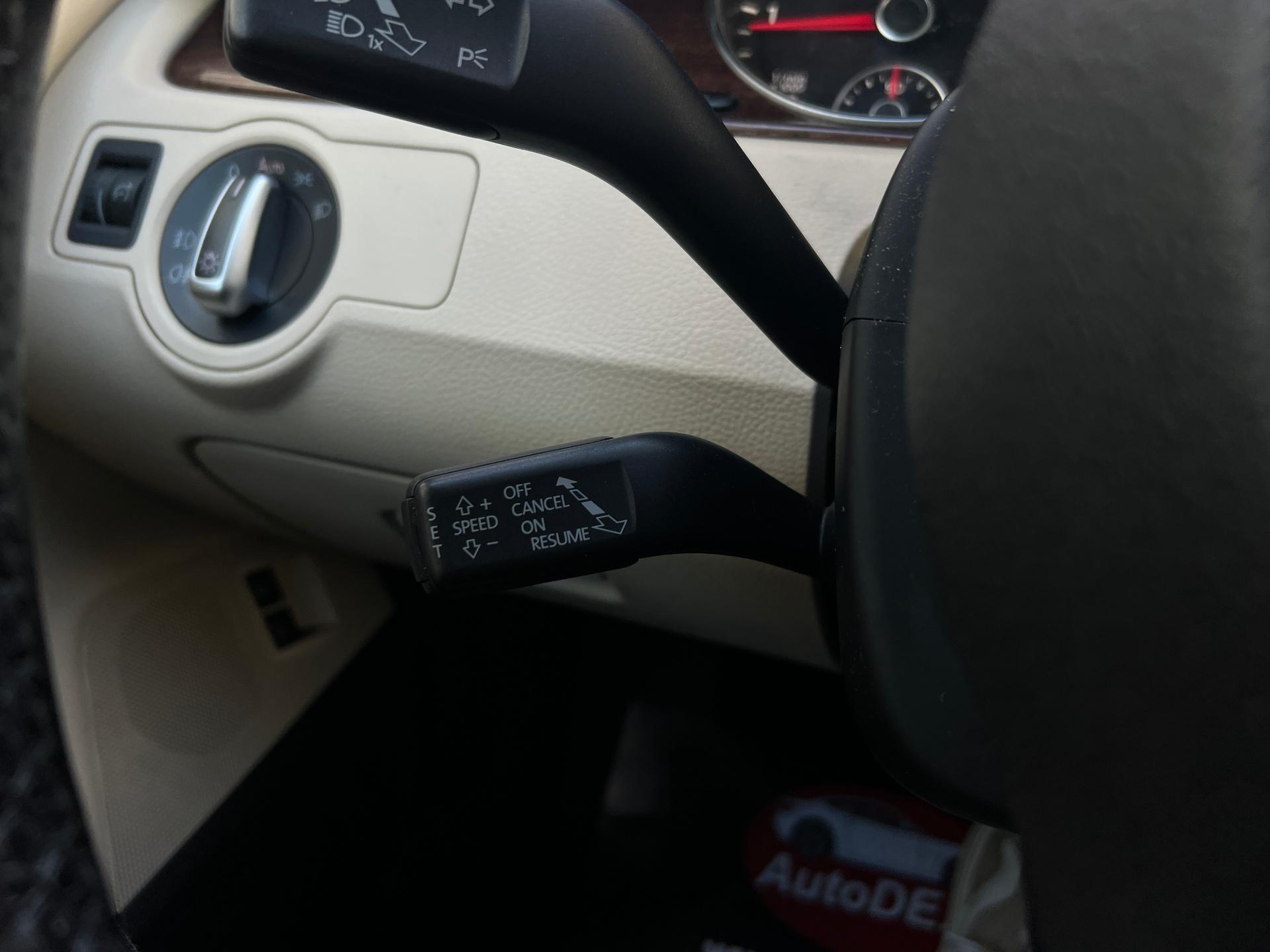 Volkswagen-Passat CC